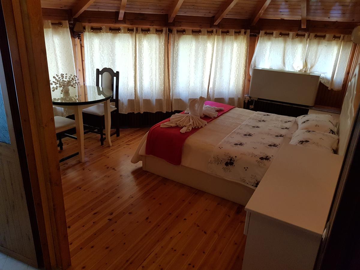 Hotel Vataksi Shkodër エクステリア 写真